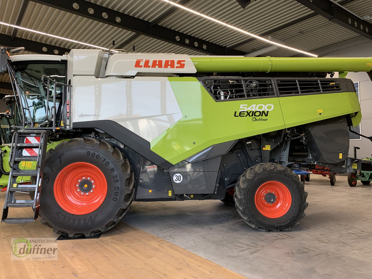 CLAAS Lexion 5400 - Moissonneuse-batteuse: photos 4 CLAAS Lexion 5400 - Moissonneuse-batteuse: photos 4