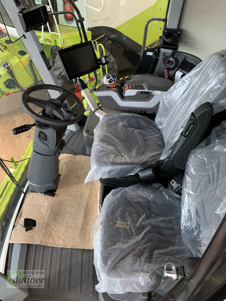 CLAAS Lexion 5400 - Moissonneuse-batteuse: photos 5 CLAAS Lexion 5400 - Moissonneuse-batteuse: photos 5