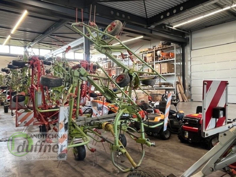 CLAAS Volto 770 H - Faneuse: photos 1 CLAAS Volto 770 H - Faneuse: photos 1