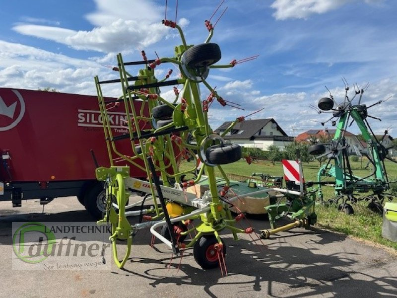CLAAS Volto 900 - Faneuse: photos 3 CLAAS Volto 900 - Faneuse: photos 3