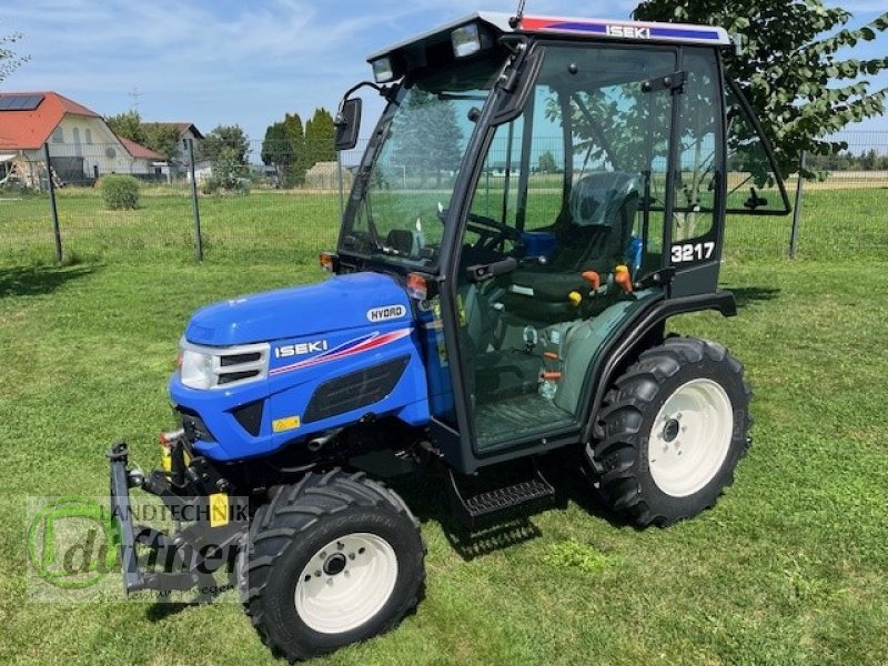 Iseki TM 3217 AHLK - Tracteur communal: photos 1 Iseki TM 3217 AHLK - Tracteur communal: photos 1