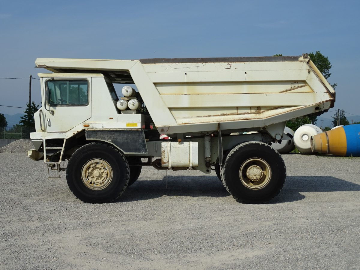 ASTRA RD 28 - Tombereau rigide: photos 2 ASTRA RD 28 - Tombereau rigide: photos 2