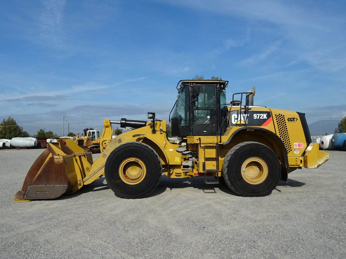 CATERPILLAR 972K - Chargeuse sur pneus: photos 2 CATERPILLAR 972K - Chargeuse sur pneus: photos 2