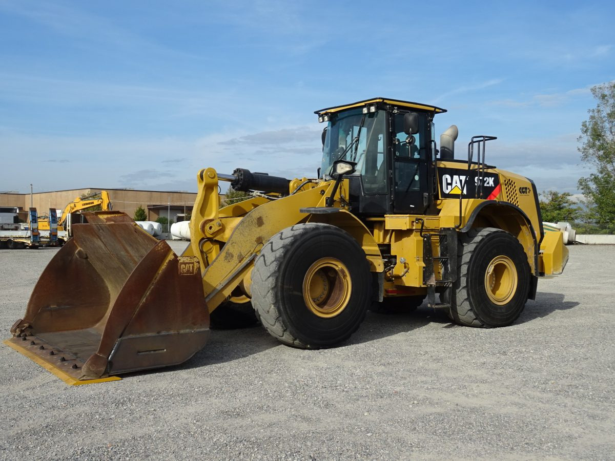 CATERPILLAR 972K - Chargeuse sur pneus: photos 1 CATERPILLAR 972K - Chargeuse sur pneus: photos 1