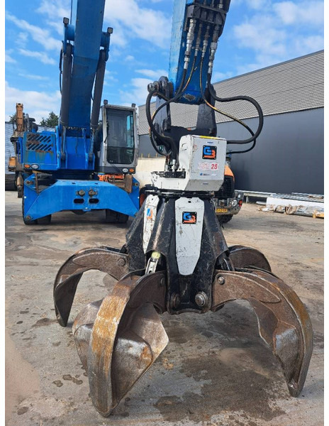 Fuchs MHL360D with low hour engine + grapple - Pelle de manutention: photos 4 Fuchs MHL360D with low hour engine + grapple - Pelle de manutention: photos 4