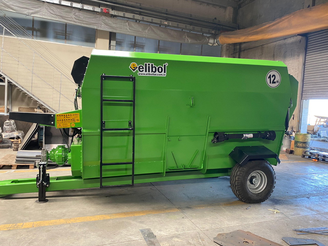 ELİBOL ELİBOLMIX 12M³ HORIZONTAL FEED MIXER - Mélangeuse: photos 2 ELİBOL ELİBOLMIX 12M³ HORIZONTAL FEED MIXER - Mélangeuse: photos 2