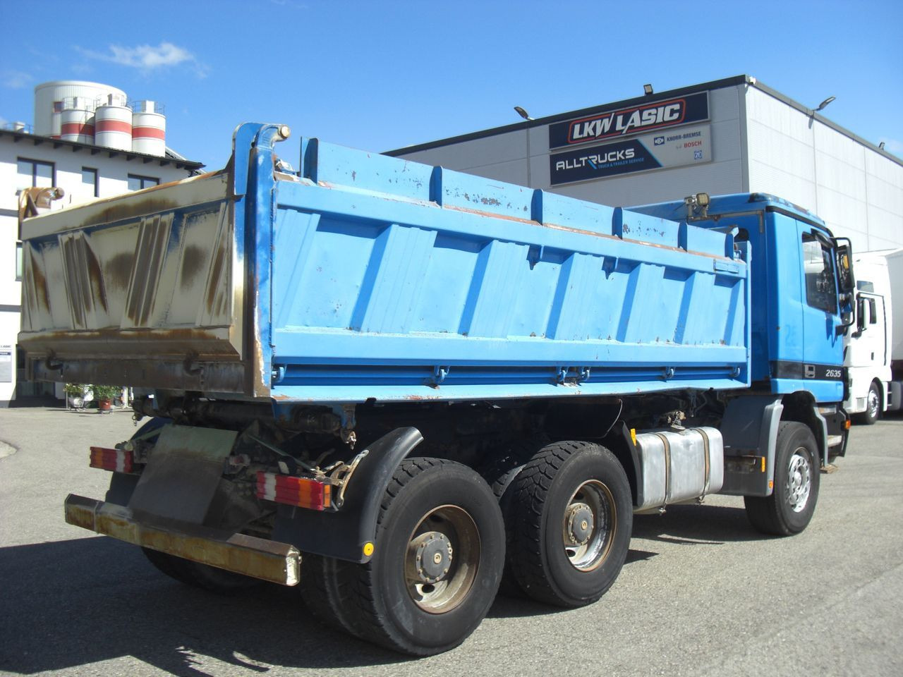 Mercedes-Benz 2635K 6x4 - Camion benne: photos 3 Mercedes-Benz 2635K 6x4 - Camion benne: photos 3