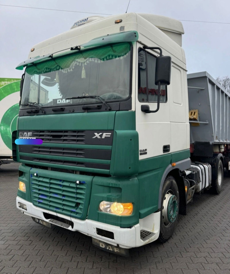DAF XF 95.430 Tractor head 4x2 - Tracteur routier: photos 1 DAF XF 95.430 Tractor head 4x2 - Tracteur routier: photos 1