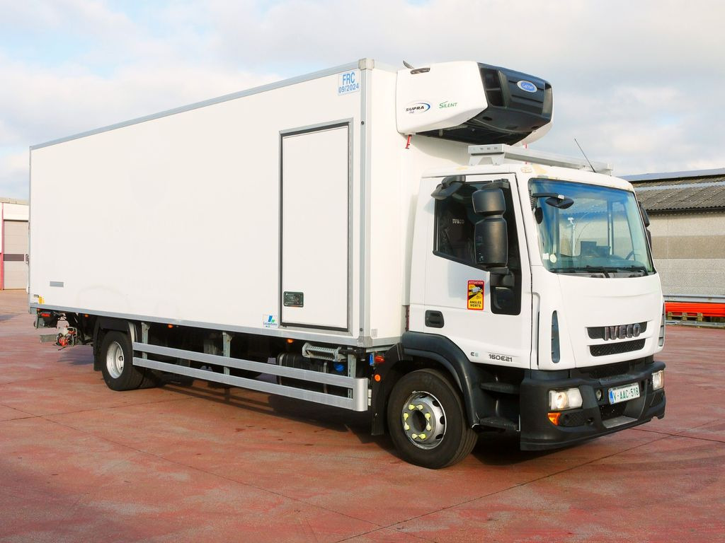 Iveco 160E21 KUHLKOFFER CARRIER SUPRA 750 LBW LUFT Iveco 160E21 KUHLKOFFER CARRIER SUPRA 750 LBW LUFT - Camion frigorifique: photos 2 Iveco 160E21 KUHLKOFFER CARRIER SUPRA 750 LBW LUFT Iveco 160E21 KUHLKOFFER CARRIER SUPRA 750 LBW LUFT - Camion frigorifique: photos 2