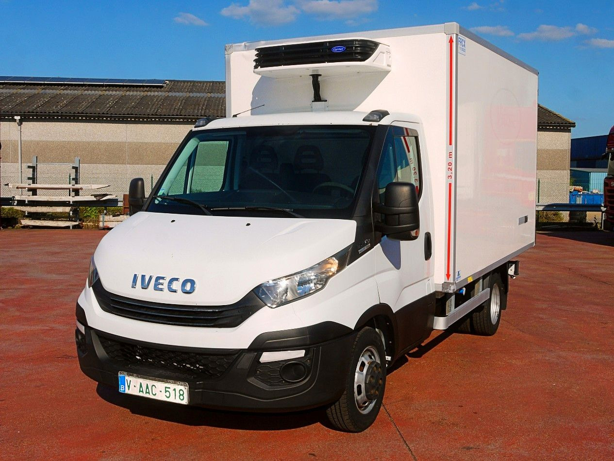 Iveco 35C14 DAILY KUHLKOFER CARRIER XARIOS 350 -20 A/C - Utilitaire frigorifique: photos 4 Iveco 35C14 DAILY KUHLKOFER CARRIER XARIOS 350 -20 A/C - Utilitaire frigorifique: photos 4