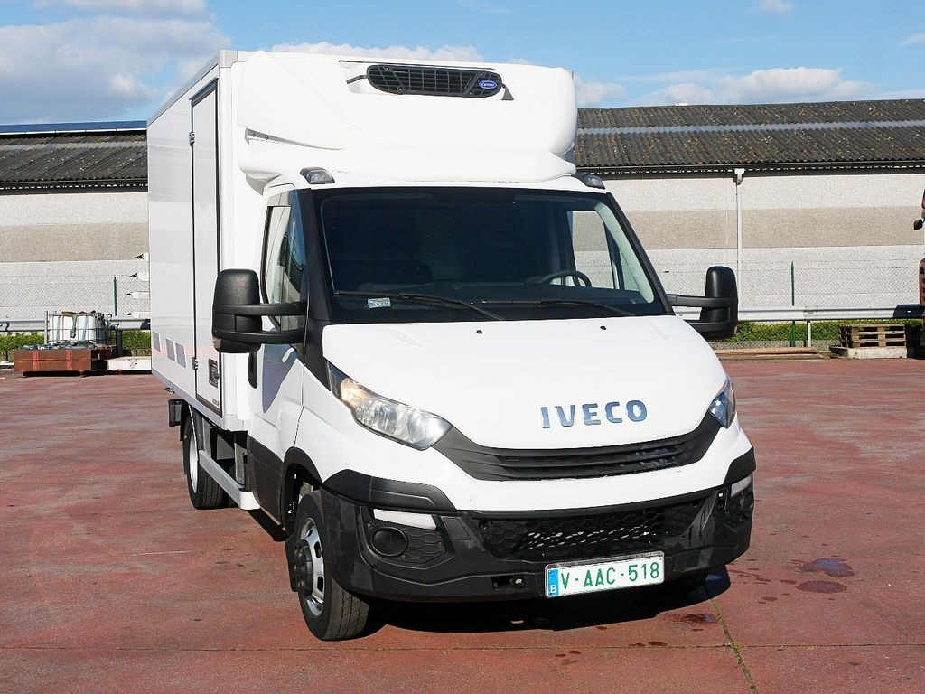 Iveco 35C14 DAILY KUHLKOFFER CARRIER VIENTO  A/C  - Utilitaire frigorifique: photos 1 Iveco 35C14 DAILY KUHLKOFFER CARRIER VIENTO  A/C  - Utilitaire frigorifique: photos 1