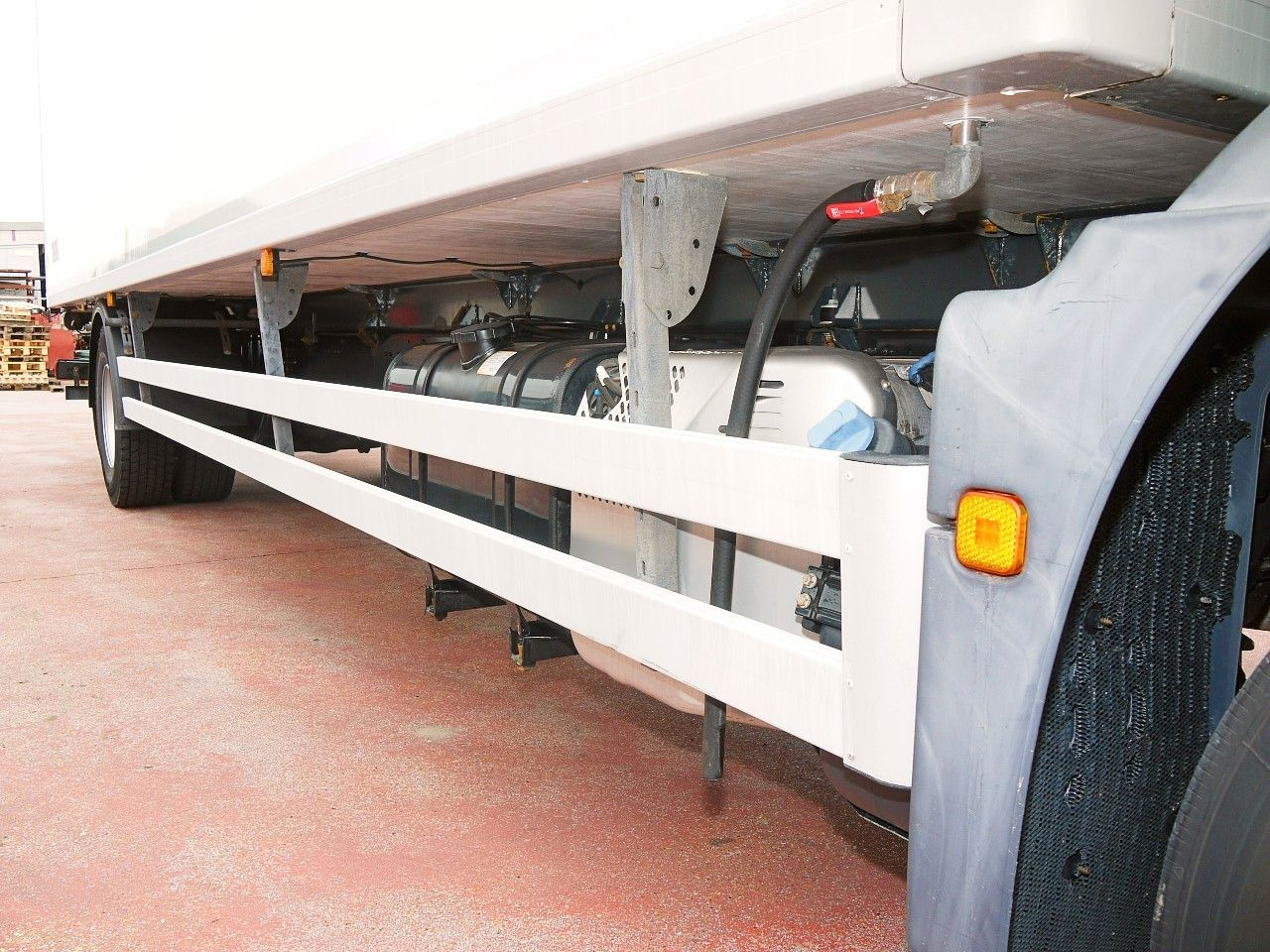 Camion frigorifique MAN TGM 18.250 KUHLKOFFER THERMOKING V800 MT A/C: photos 16 Camion frigorifique MAN TGM 18.250 KUHLKOFFER THERMOKING V800 MT A/C: photos 16