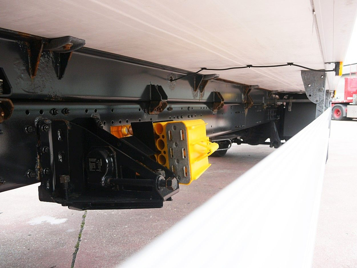 Camion frigorifique MAN TGM 18.250 KUHLKOFFER THERMOKING V800 MT A/C: photos 15 Camion frigorifique MAN TGM 18.250 KUHLKOFFER THERMOKING V800 MT A/C: photos 15