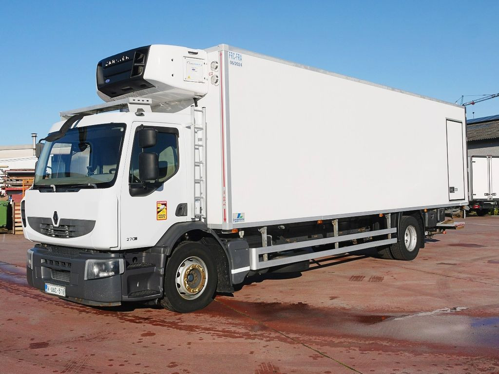 Renault P 270.19 D KUHLKOFER CARRIER SUPRA 950 MULIT LBW Renault P 270.19 D KUHLKOFER CARRIER SUPRA 950 MULIT LBW - Camion frigorifique: photos 4 Renault P 270.19 D KUHLKOFER CARRIER SUPRA 950 MULIT LBW Renault P 270.19 D KUHLKOFER CARRIER SUPRA 950 MULIT LBW - Camion frigorifique: photos 4