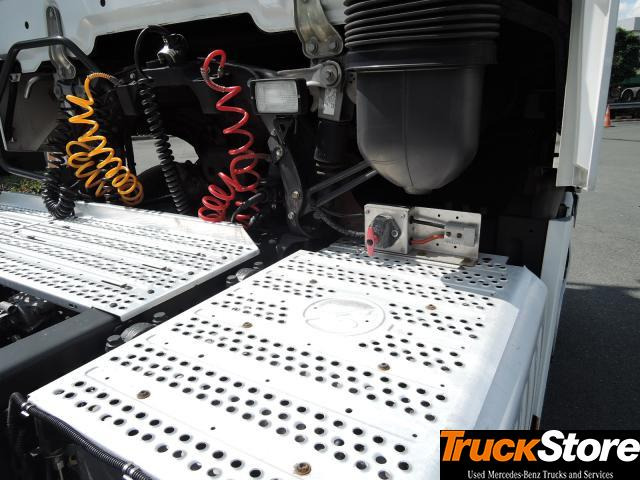 Mercedes-Benz Actros 1843 LS - Tracteur routier: photos 2 Mercedes-Benz Actros 1843 LS - Tracteur routier: photos 2