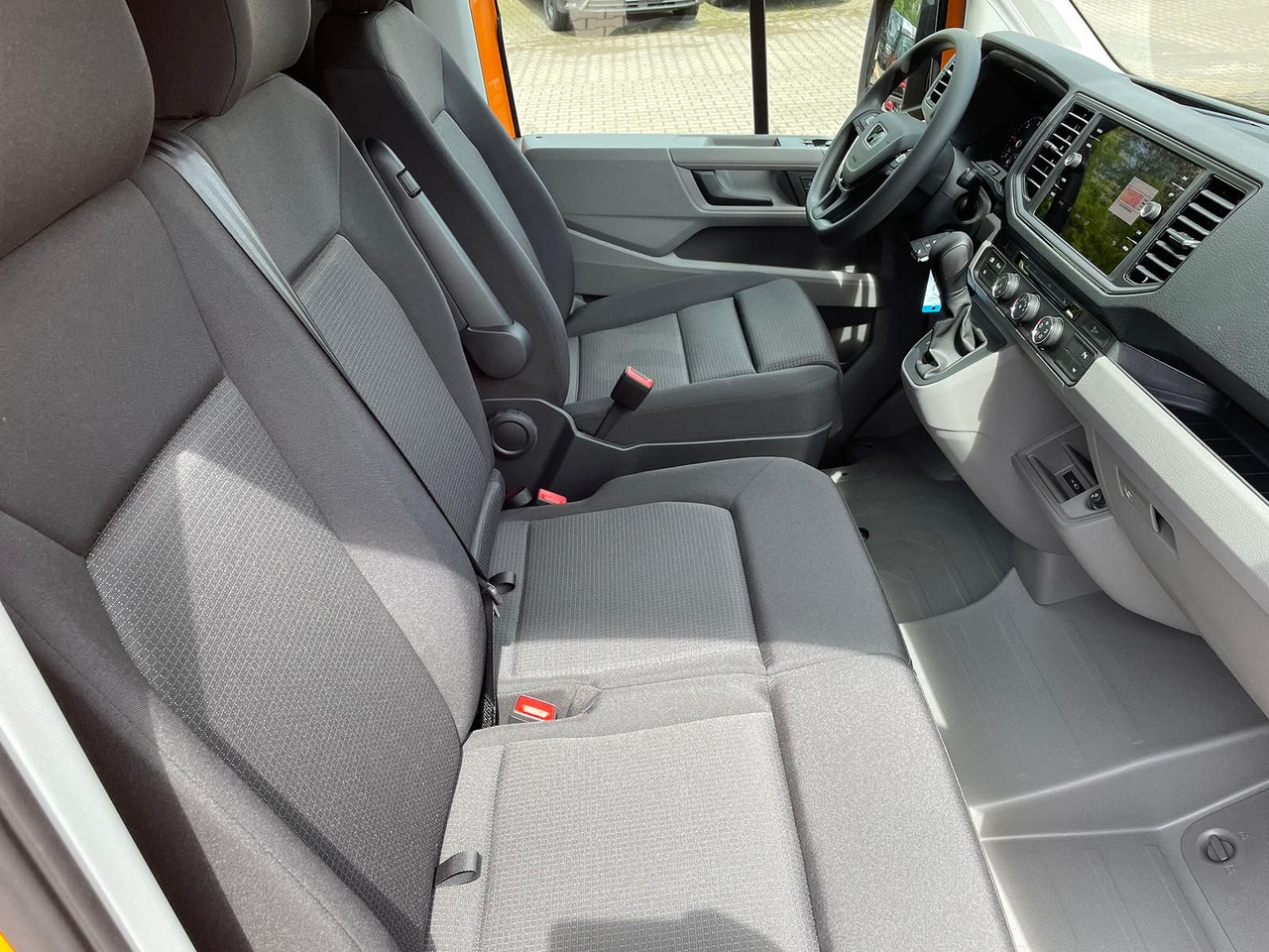 Voiture MAN TGE 3.180 Kasten L3H2 TEMPOMAT LED STANDHZ NAVI: photos 24