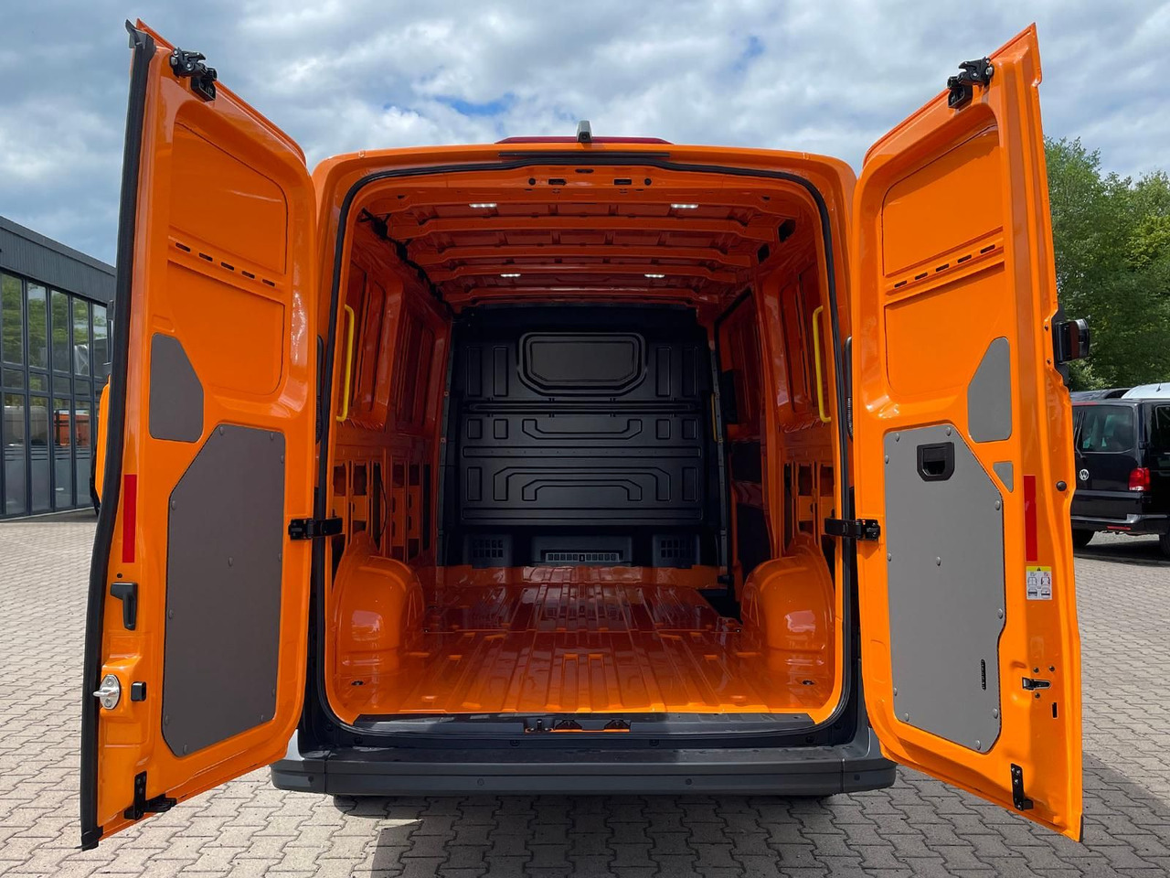 Voiture MAN TGE 3.180 Kasten L3H2 TEMPOMAT LED STANDHZ NAVI: photos 29