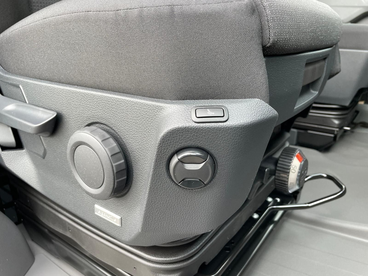 Fourgon utilitaire MAN TGE 3.180 L3H2 Kasten LED NAVI ACC LED STANDHZ: photos 29 Fourgon utilitaire MAN TGE 3.180 L3H2 Kasten LED NAVI ACC LED STANDHZ: photos 29