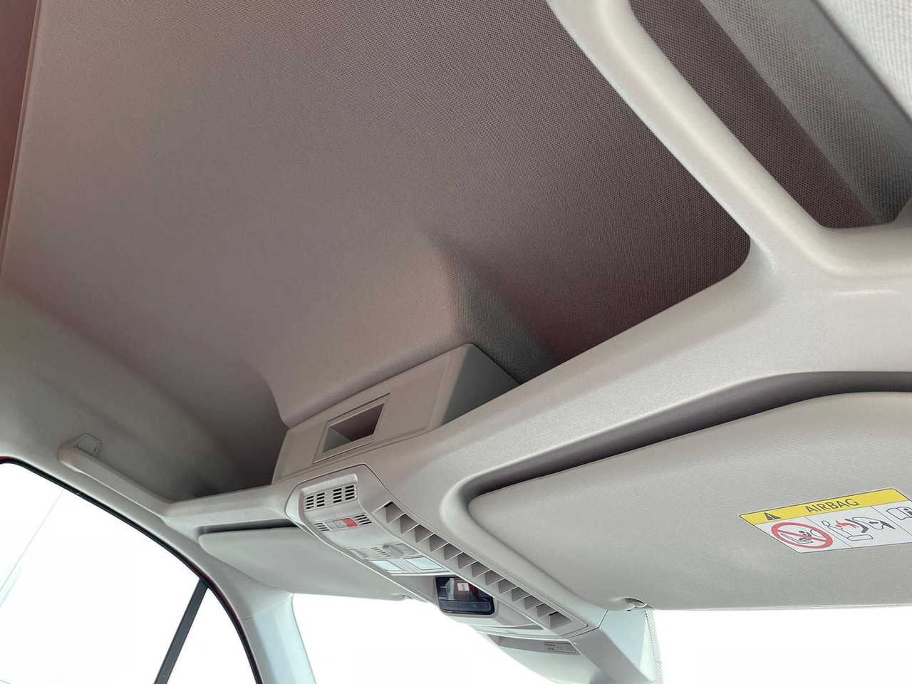 Voiture MAN TGE 3.180 L3H3 4x4 FEUERWEHR LED TEMPOMAT: photos 30