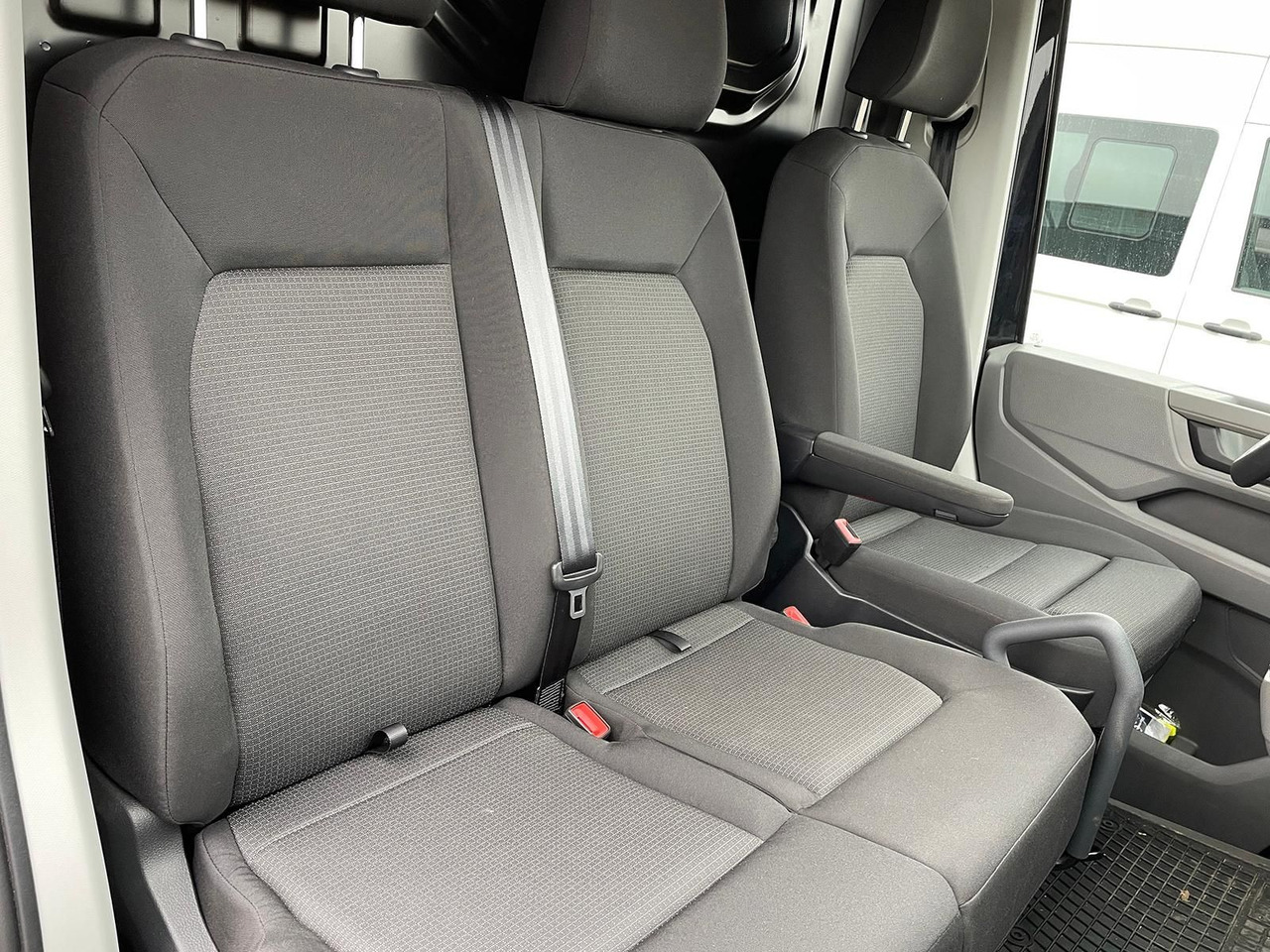 Voiture MAN TGE 3.180 L3H3 Kasten 4x4 AHK ACC NAVI STANDHZ: photos 21