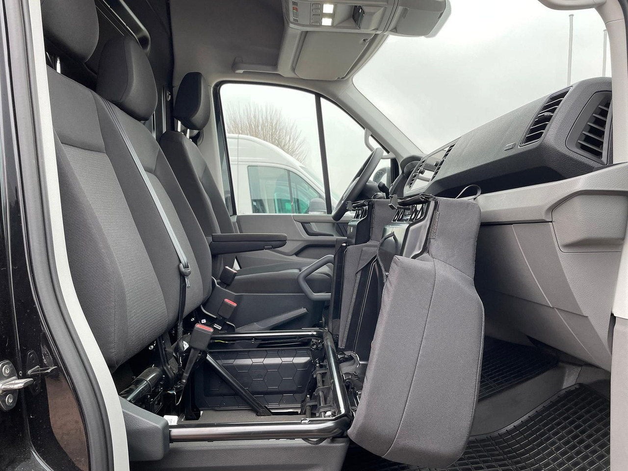 Voiture MAN TGE 3.180 L3H3 Kasten 4x4 AHK ACC NAVI STANDHZ: photos 22