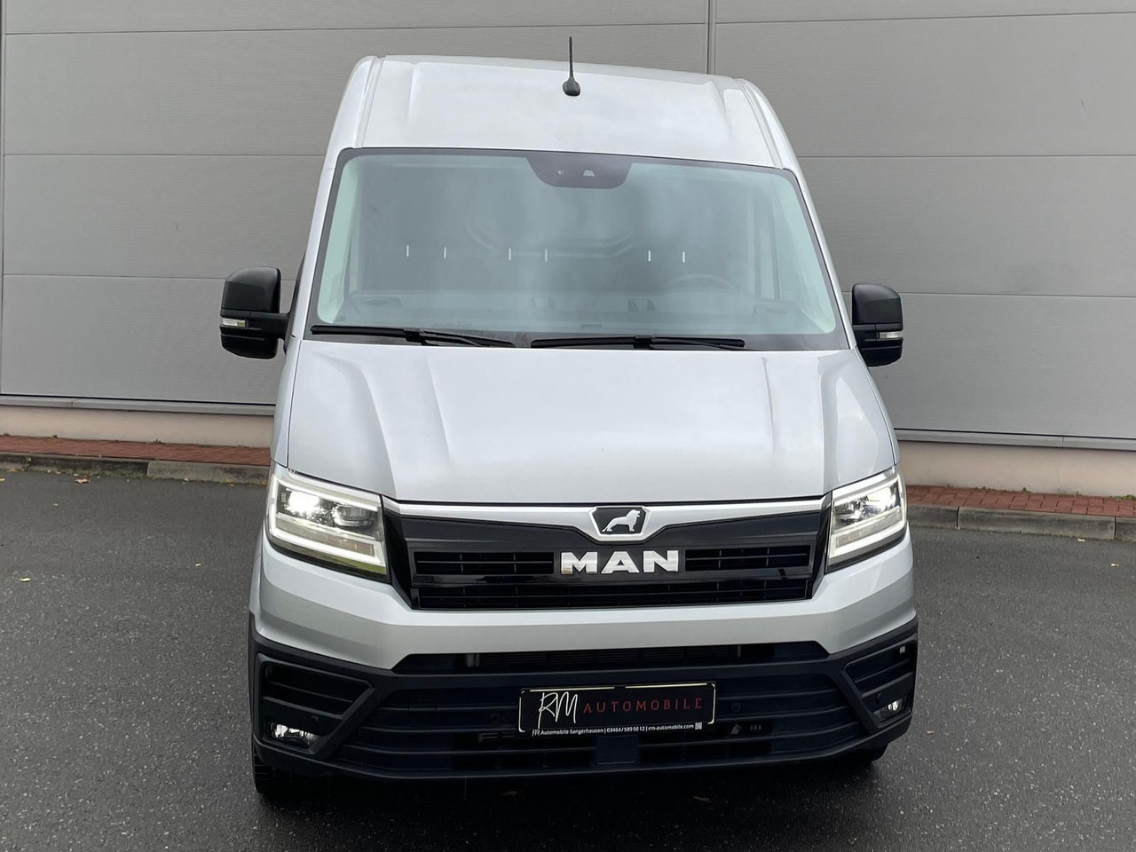 MAN TGE 3.180 L3H3 Kasten 4x4 AUTOM DIFF NAV AHK ACC - Voiture: photos 3 MAN TGE 3.180 L3H3 Kasten 4x4 AUTOM DIFF NAV AHK ACC - Voiture: photos 3