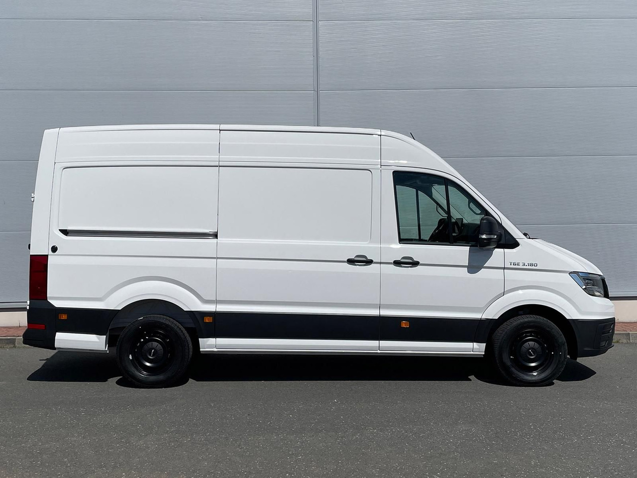 MAN TGE 3.180 L3H3 Kasten STANDHZ ACC NAVI KAMERA - Fourgon utilitaire: photos 5 MAN TGE 3.180 L3H3 Kasten STANDHZ ACC NAVI KAMERA - Fourgon utilitaire: photos 5