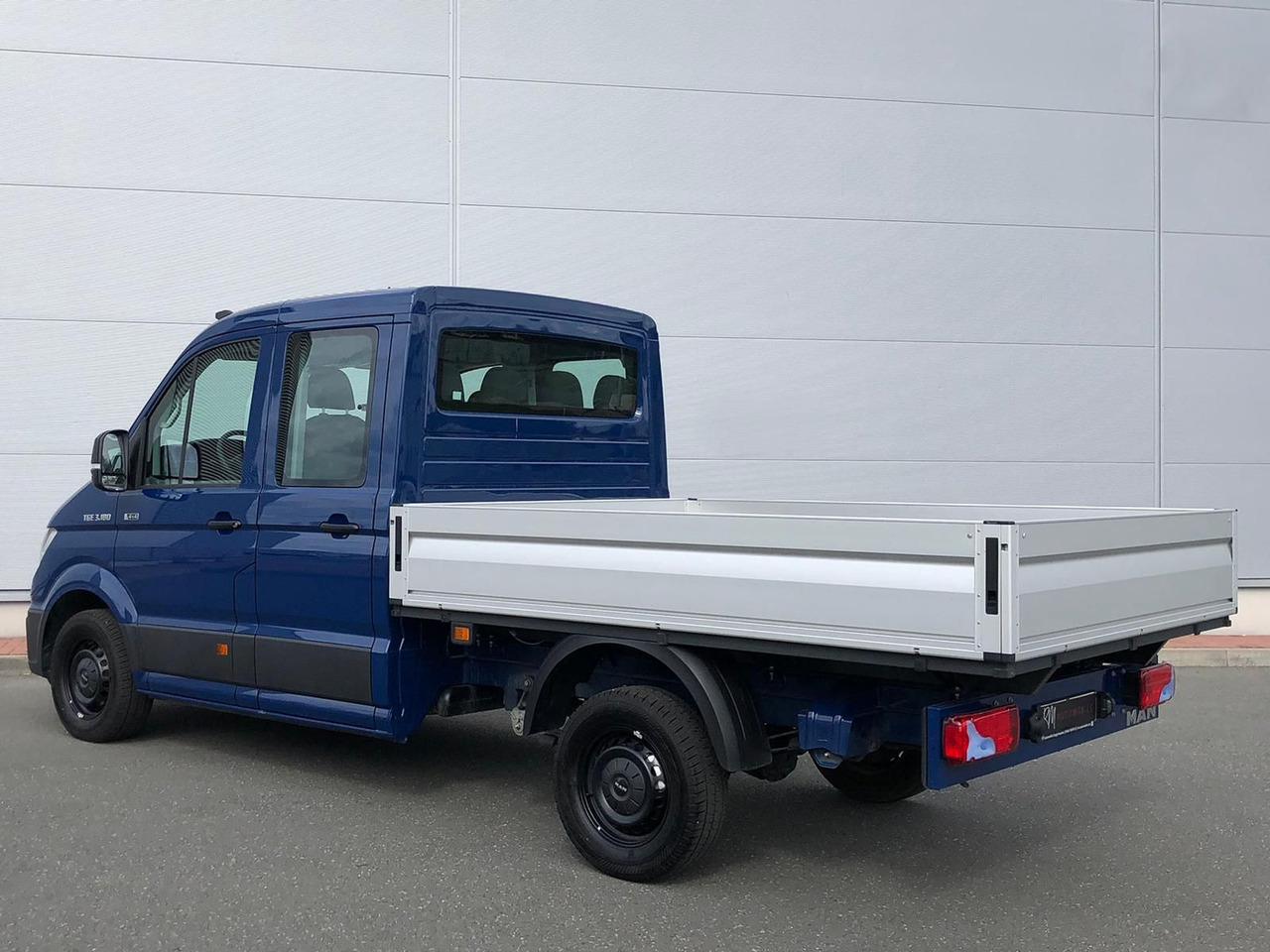Voiture MAN TGE 3.180 Pritsche DOKA MR 4x4 LED TEMPOMAT: photos 8