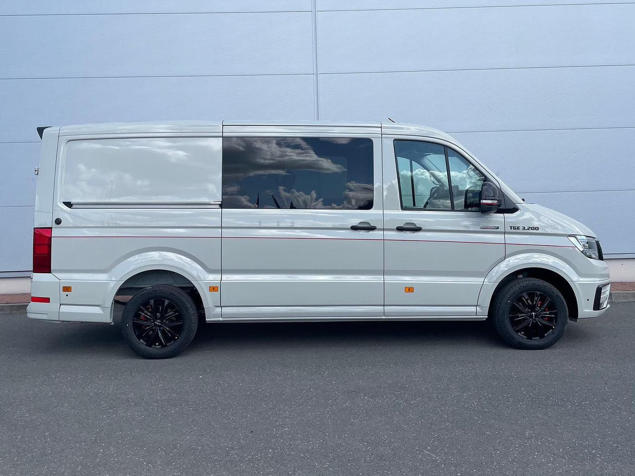 MAN TGE 3.200 L3H2 MIXTO 4x4 Individual S ACC STHZ - Fourgon utilitaire, Utilitaire double cabine: photos 5 MAN TGE 3.200 L3H2 MIXTO 4x4 Individual S ACC STHZ - Fourgon utilitaire, Utilitaire double cabine: photos 5