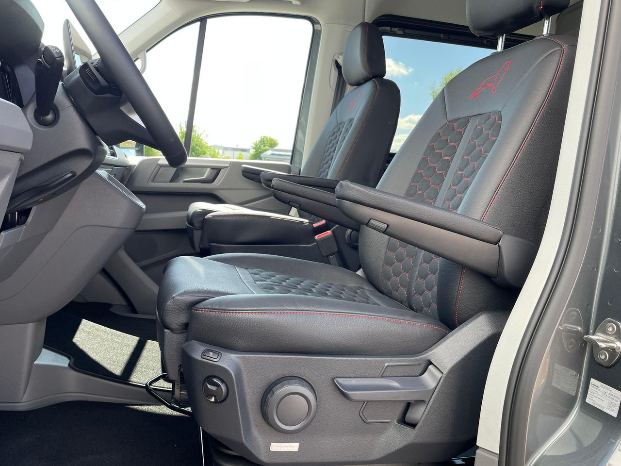 Fourgon utilitaire, Utilitaire double cabine MAN TGE 3.200 L3H2 MIXTO 4x4 Individual S ACC STHZ: photos 27 Fourgon utilitaire, Utilitaire double cabine MAN TGE 3.200 L3H2 MIXTO 4x4 Individual S ACC STHZ: photos 27