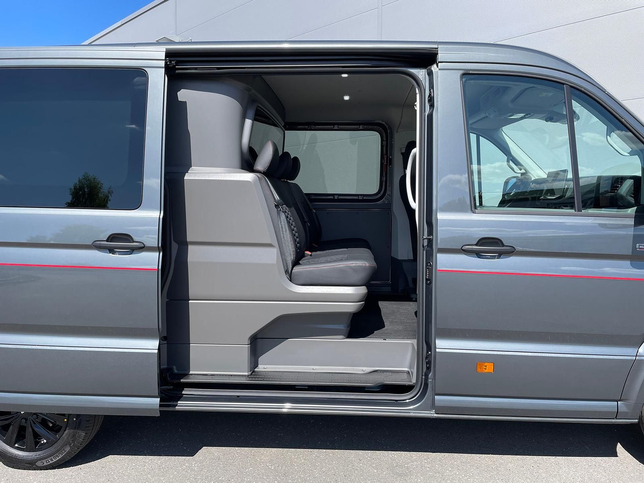 Fourgon utilitaire, Utilitaire double cabine MAN TGE 3.200 L3H2 MIXTO 4x4 Individual S ACC STHZ: photos 10 Fourgon utilitaire, Utilitaire double cabine MAN TGE 3.200 L3H2 MIXTO 4x4 Individual S ACC STHZ: photos 10