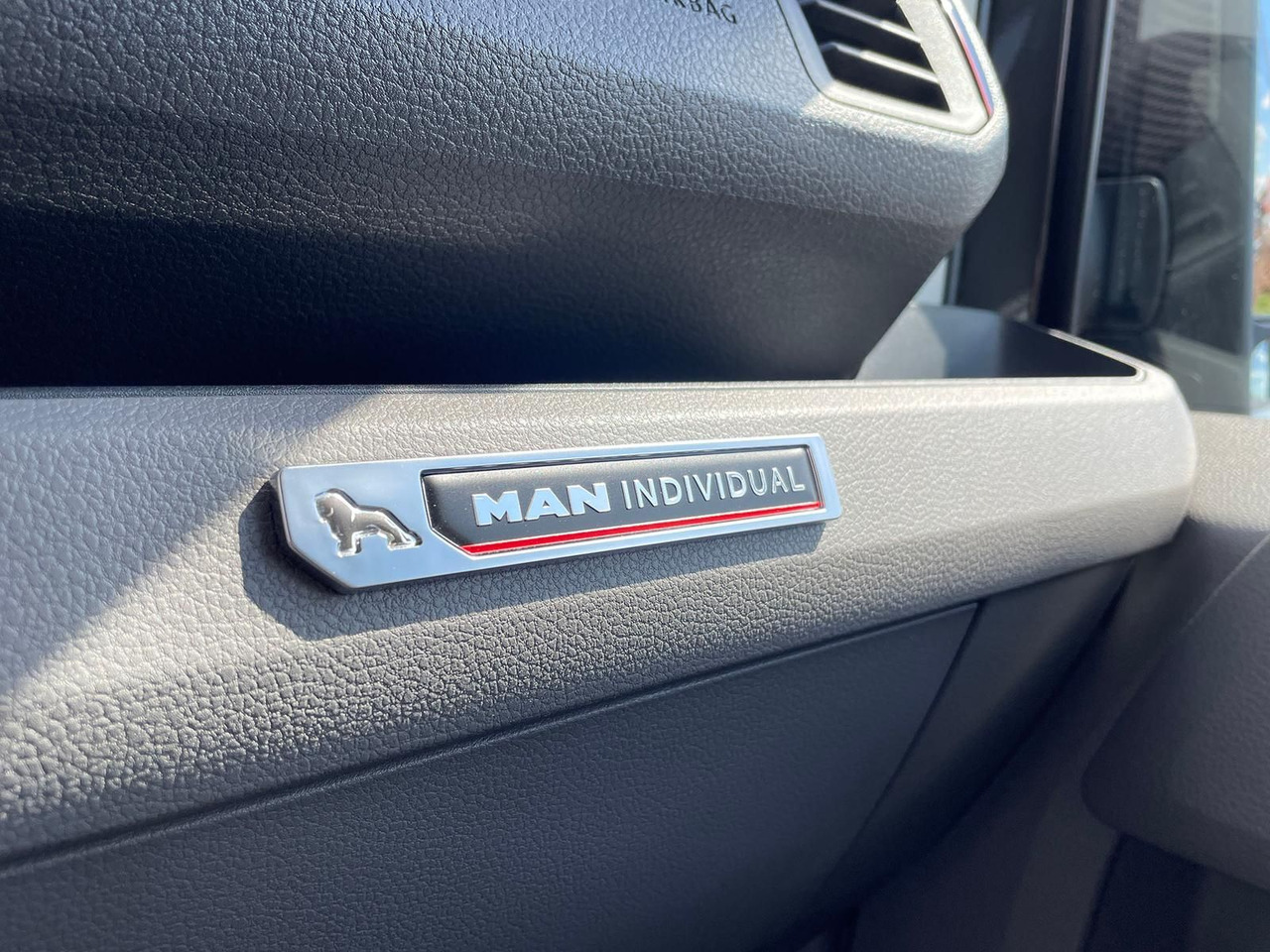 Fourgon utilitaire, Utilitaire double cabine MAN TGE 3.200 L3H2 MIXTO 4x4 Individual S ACC STHZ: photos 37 Fourgon utilitaire, Utilitaire double cabine MAN TGE 3.200 L3H2 MIXTO 4x4 Individual S ACC STHZ: photos 37