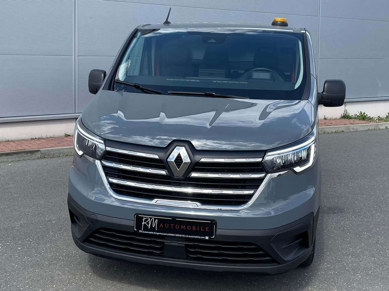 Renault Trafic Kasten RED EDITION L1H1 AHK LED DAB MFL - Transport de personnes: photos 4 Renault Trafic Kasten RED EDITION L1H1 AHK LED DAB MFL - Transport de personnes: photos 4