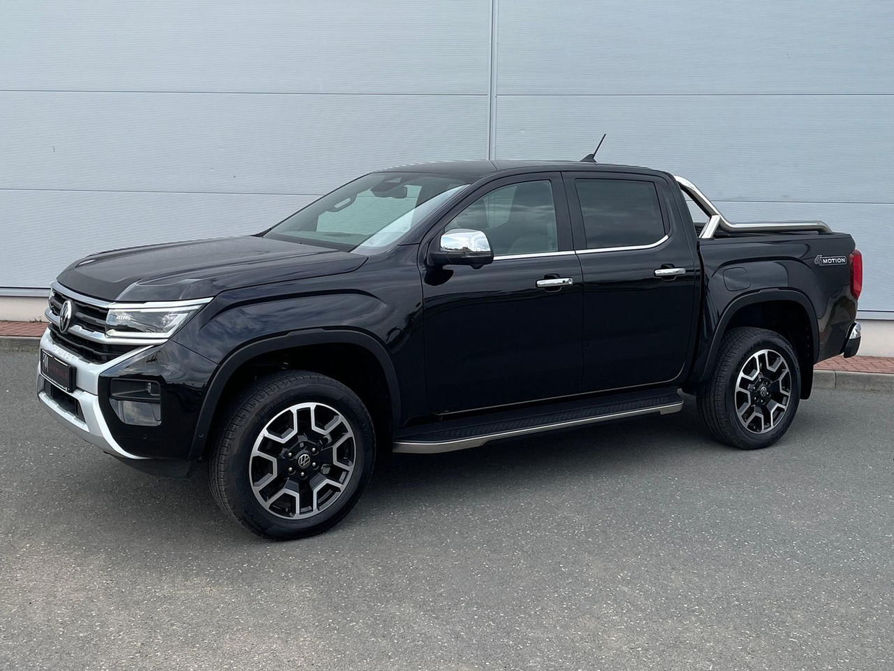 Volkswagen Amarok 3.0 V6 TDI Aventura DOKA 4M LEDER AHK - Pick-up: photos 1 Volkswagen Amarok 3.0 V6 TDI Aventura DOKA 4M LEDER AHK - Pick-up: photos 1