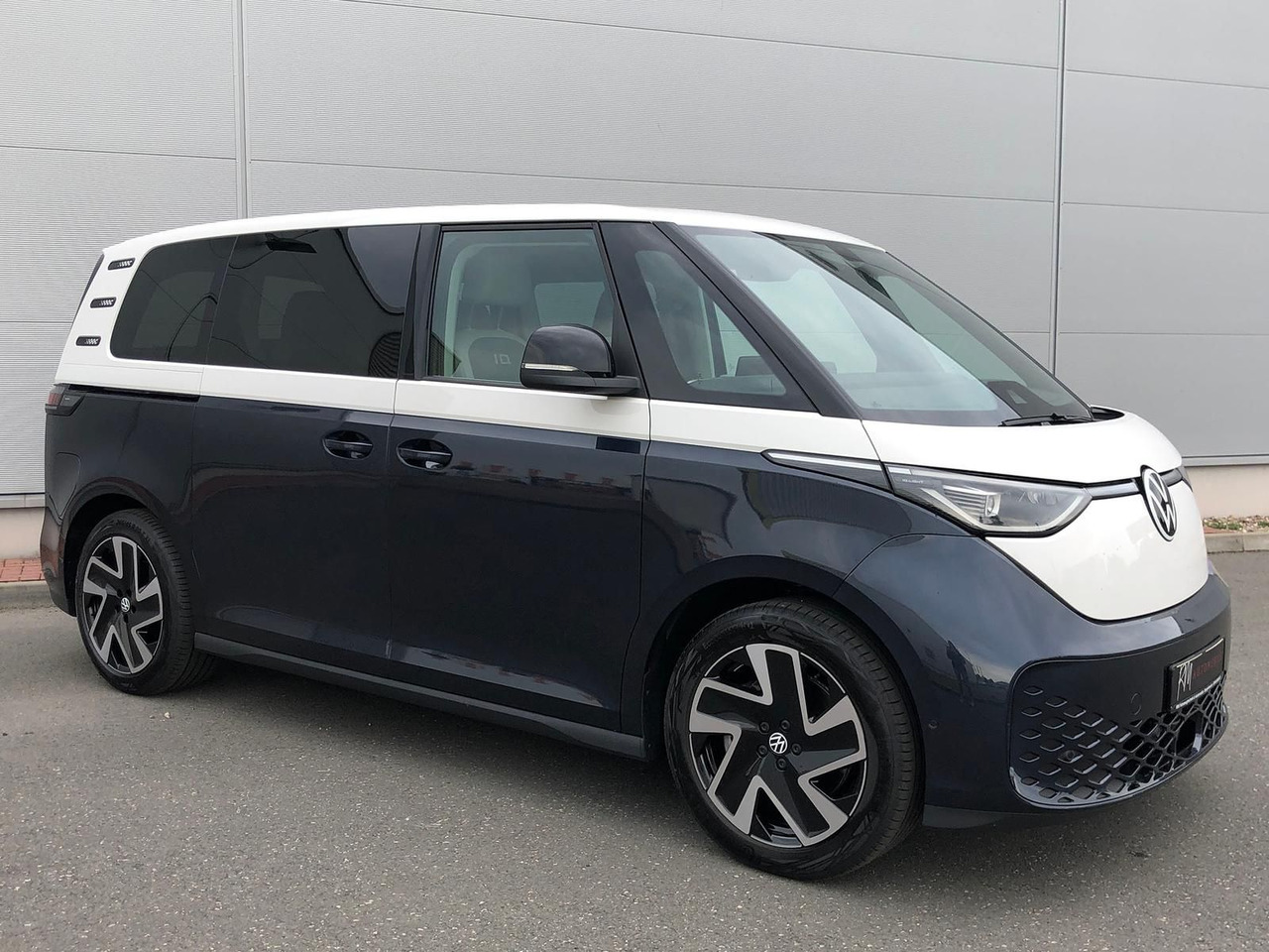 Volkswagen ID. Buzz 150 kW Pro AHK ACC MATRIX LED KEYLESS - Transport de personnes, Utilitaire électrique: photos 2 Volkswagen ID. Buzz 150 kW Pro AHK ACC MATRIX LED KEYLESS - Transport de personnes, Utilitaire électrique: photos 2