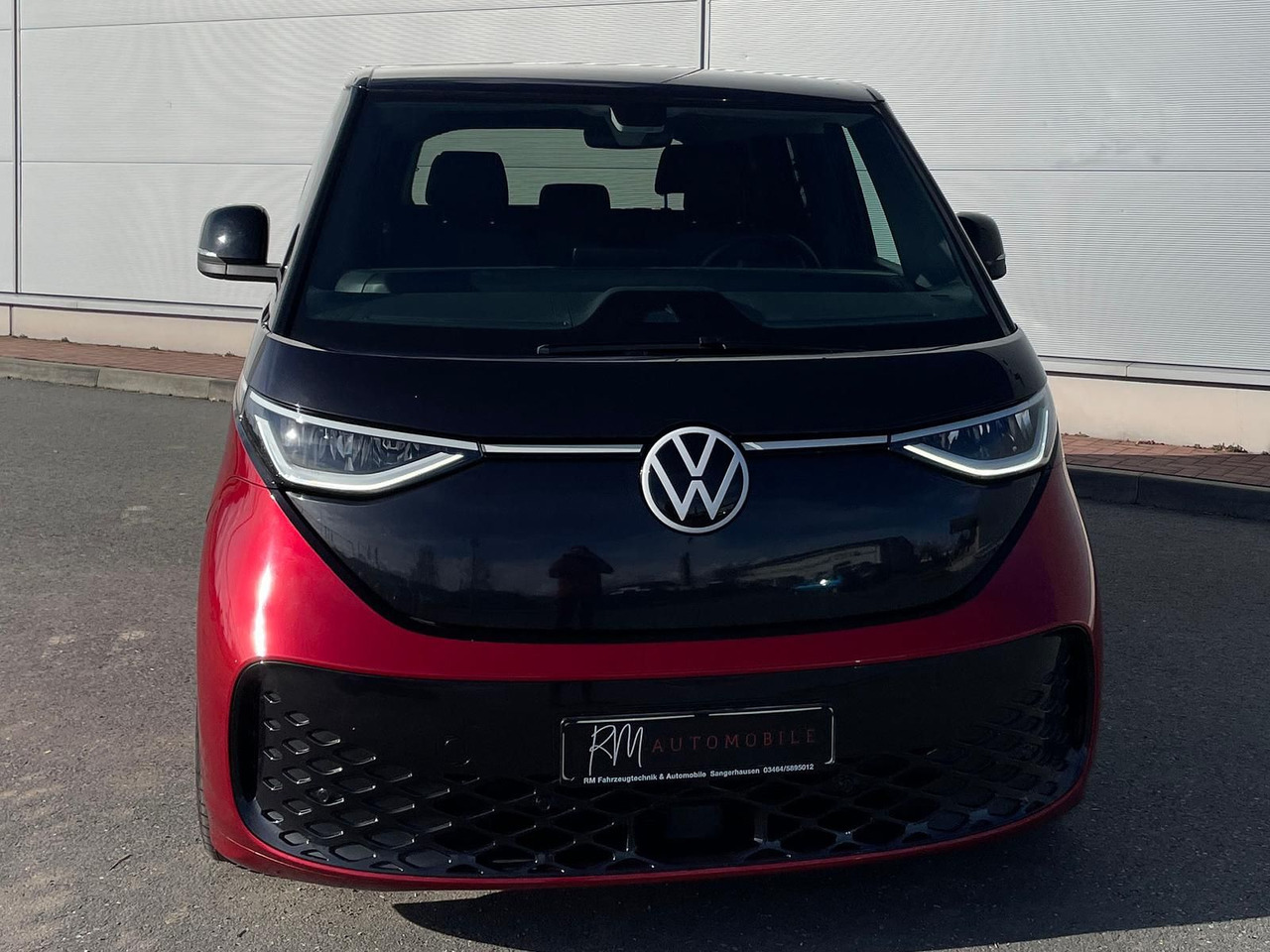 Volkswagen ID.Buzz KW Fahrwerk LM Felgen KLIMA PDC ACC DAB - Transport de personnes, Utilitaire électrique: photos 4 Volkswagen ID.Buzz KW Fahrwerk LM Felgen KLIMA PDC ACC DAB - Transport de personnes, Utilitaire électrique: photos 4