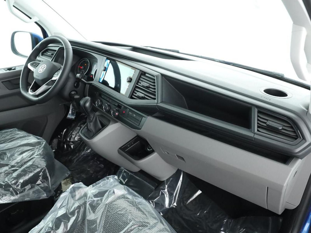 Volkswagen T6.1 Transporter Kombi KR Autom. LED TEMP SITZHZ - Minibus, Transport de personnes: photos 3 Volkswagen T6.1 Transporter Kombi KR Autom. LED TEMP SITZHZ - Minibus, Transport de personnes: photos 3