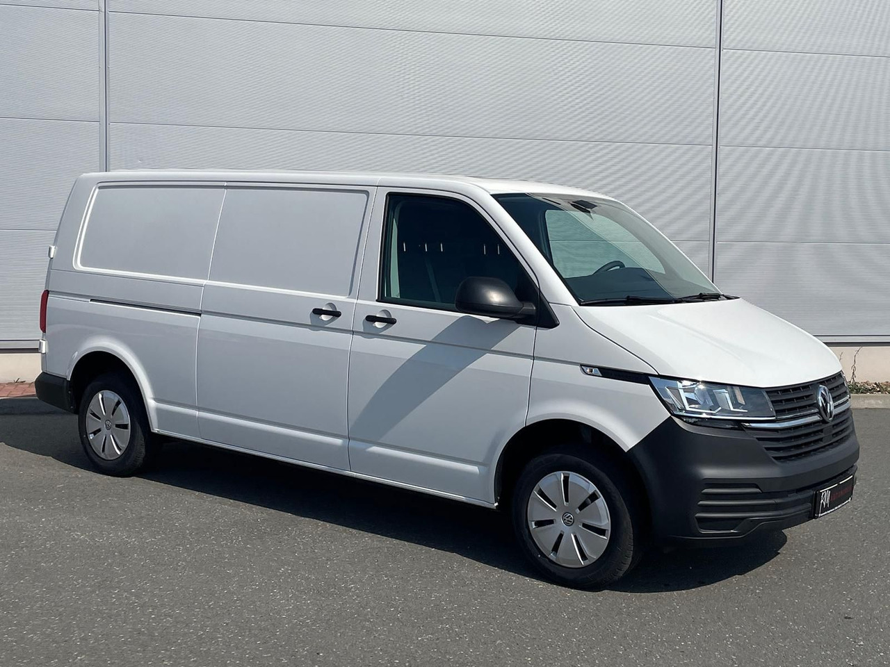 Volkswagen T6.1 Transporter LR 2.0 TDI KLIMA PDC - Fourgon utilitaire: photos 2 Volkswagen T6.1 Transporter LR 2.0 TDI KLIMA PDC - Fourgon utilitaire: photos 2