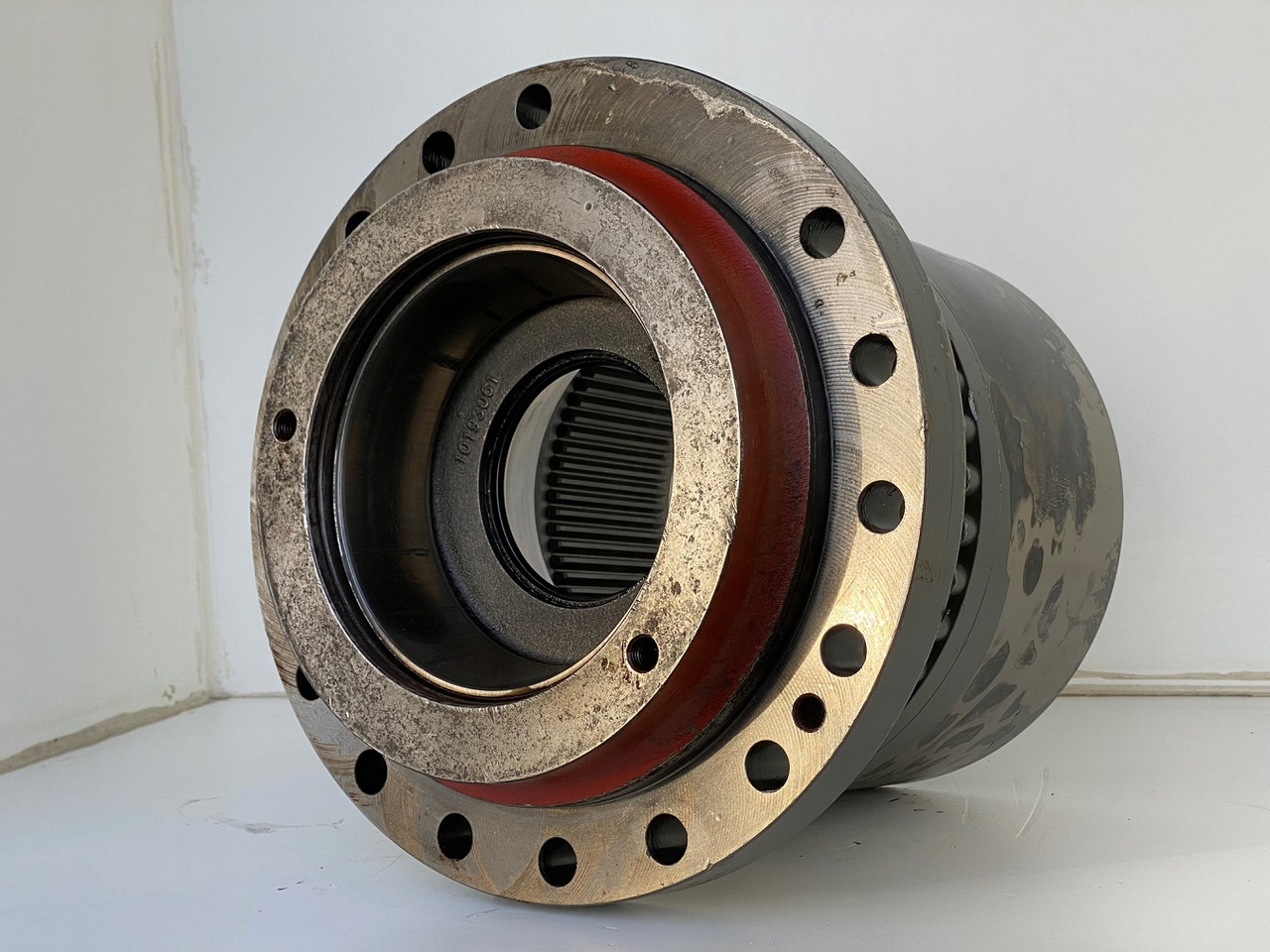 Moteur de rotation pour Pelle sur chenille Liebherr Abtriebswellengehäuse ID-Nr.90208566 - Liebherr Innenrad ID-Nr.90216346 and Kegelrollenlager ID-Nr.761001903.  R926, R928, R930.   #0170#0161#: photos 16