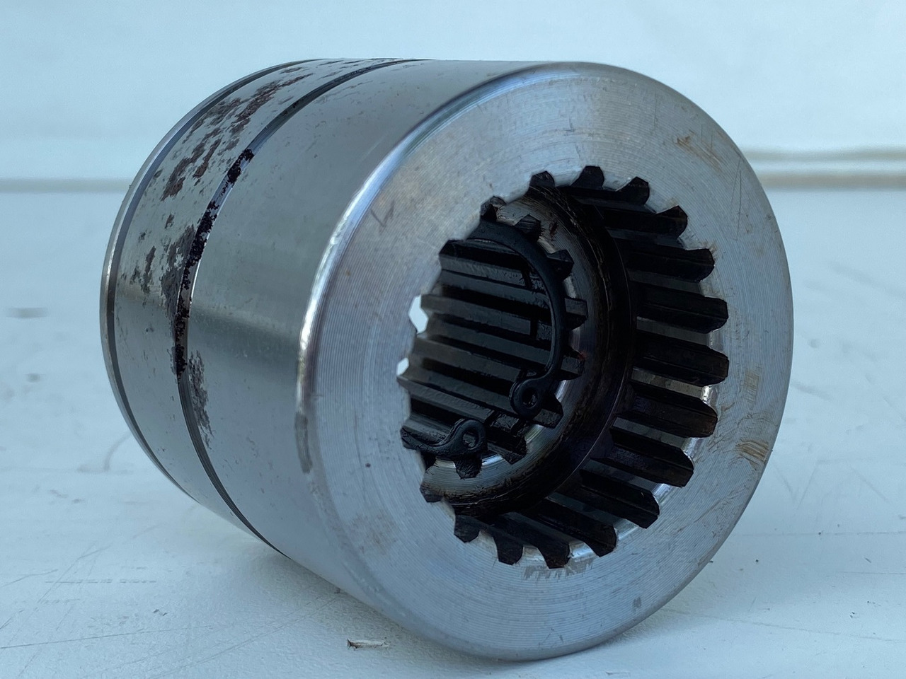 Liebherr Bonfiglioli Kupplung ID-Nr.5007338.  A308, A310, A312, A900 ZW, R308, R310, R312. #LI-BO-KU-27.05# - Moteur de rotation pour Pelle sur pneus: photos 1 Liebherr Bonfiglioli Kupplung ID-Nr.5007338.  A308, A310, A312, A900 ZW, R308, R310, R312. #LI-BO-KU-27.05# - Moteur de rotation pour Pelle sur pneus: photos 1