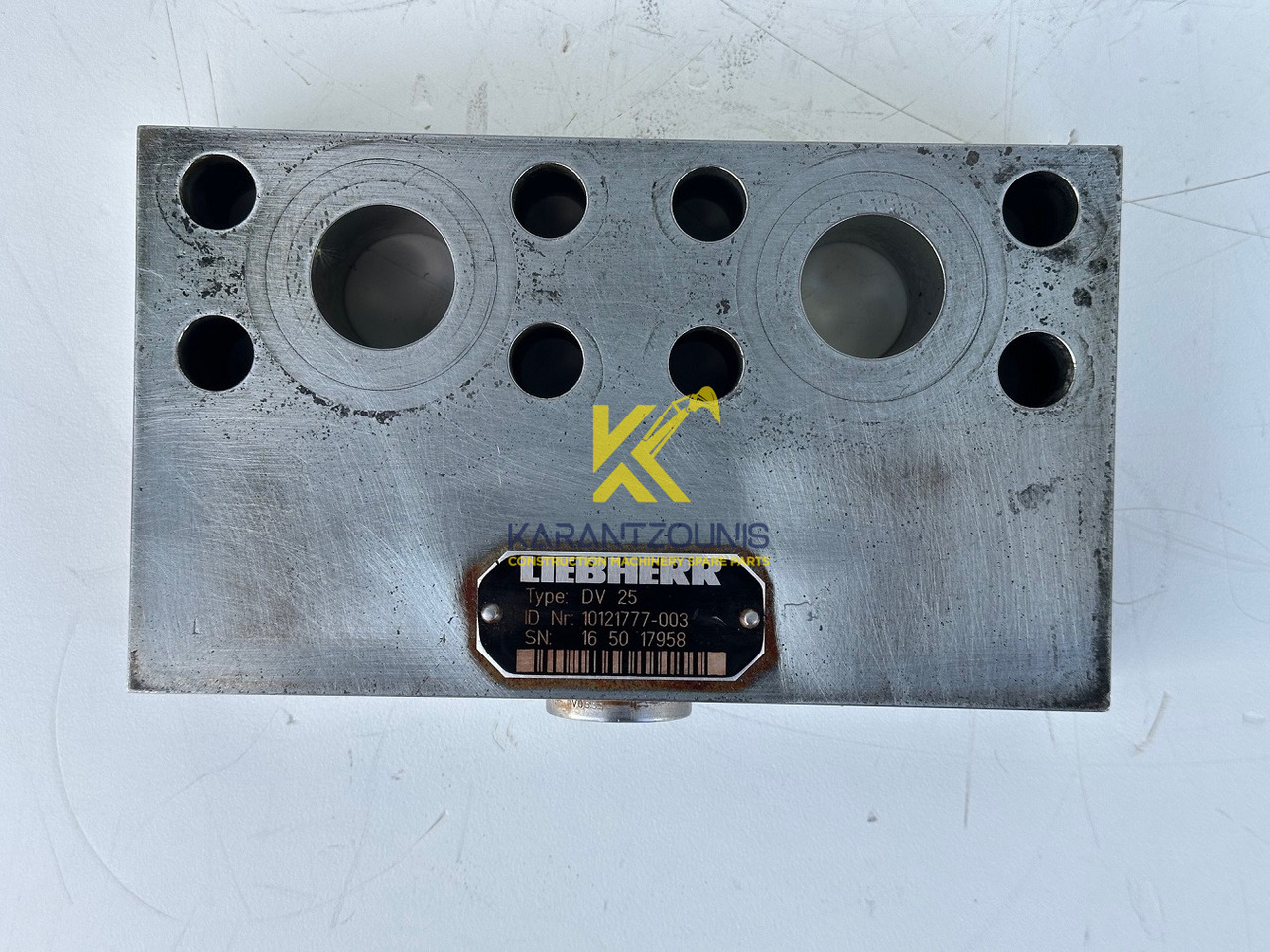 Liebherr Dämpfungsventil ID-Nr.10121777. P924 COMP, P926, R926, R916, R922, R924 COMP, R924, R926 COMP, R926, R930, R936, R946, R950 T, R960 T. #10121777.43199# - Moteur de rotation pour Engins de chantier: photos 5 Liebherr Dämpfungsventil ID-Nr.10121777. P924 COMP, P926, R926, R916, R922, R924 COMP, R924, R926 COMP, R926, R930, R936, R946, R950 T, R960 T. #10121777.43199# - Moteur de rotation pour Engins de chantier: photos 5