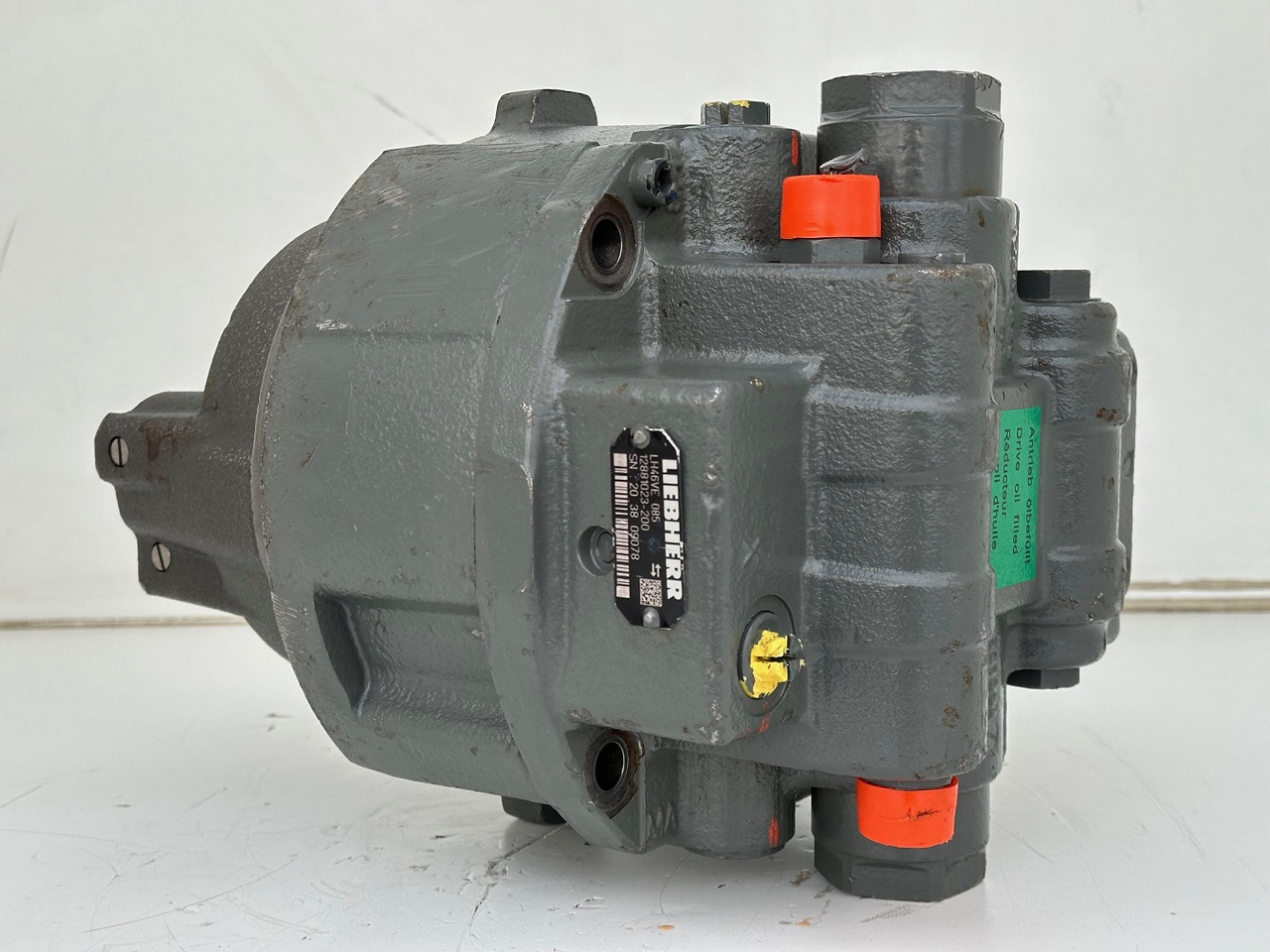 Liebherr Hydraulikeinbaumotor LH46VE 085. ID-Nr.12421312 - ID-Nr.12881023. LO1926, LOS926 K-LC, R922, R924, R926, R926 K-LC, R930 T. #20.38.0978# - Moteur hydraulique pour Engins de chantier: photos 5 Liebherr Hydraulikeinbaumotor LH46VE 085. ID-Nr.12421312 - ID-Nr.12881023. LO1926, LOS926 K-LC, R922, R924, R926, R926 K-LC, R930 T. #20.38.0978# - Moteur hydraulique pour Engins de chantier: photos 5