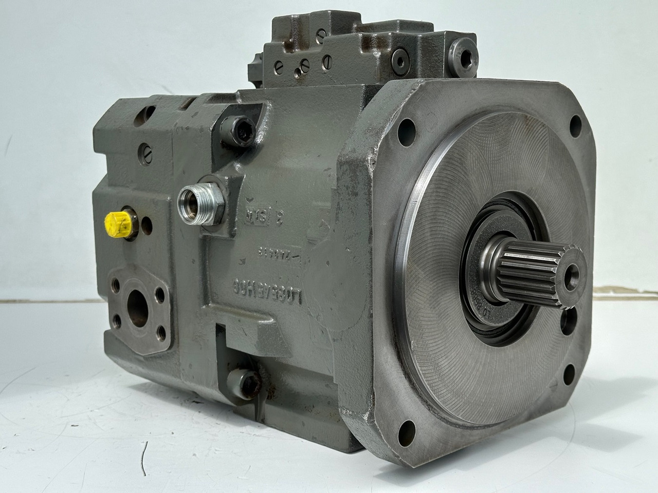 Liebherr Hydraulikverstellpumpe Typ:DPV O 165. ID-Nr.10120060 - ID-Nr.10144915. LH120 C-1103, LH120 CG-1103, LH120 M-1102. #10144915.13342# - Pompe hydraulique pour Pelle sur pneus: photos 2 Liebherr Hydraulikverstellpumpe Typ:DPV O 165. ID-Nr.10120060 - ID-Nr.10144915. LH120 C-1103, LH120 CG-1103, LH120 M-1102. #10144915.13342# - Pompe hydraulique pour Pelle sur pneus: photos 2