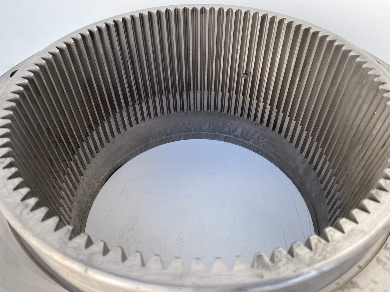 Moteur de rotation pour Pelle sur chenille Liebherr Innenrad ID-Nr.9444463 - ID-Nr.944446303.: photos 16 Moteur de rotation pour Pelle sur chenille Liebherr Innenrad ID-Nr.9444463 - ID-Nr.944446303.: photos 16