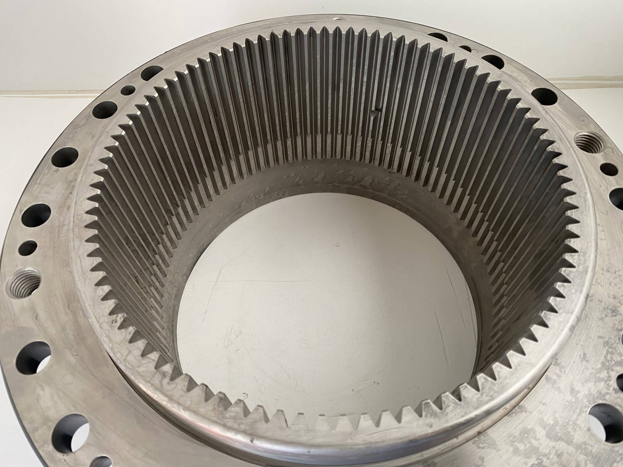 Moteur de rotation pour Pelle sur chenille Liebherr Innenrad ID-Nr.9444463 - ID-Nr.944446303.: photos 15 Moteur de rotation pour Pelle sur chenille Liebherr Innenrad ID-Nr.9444463 - ID-Nr.944446303.: photos 15