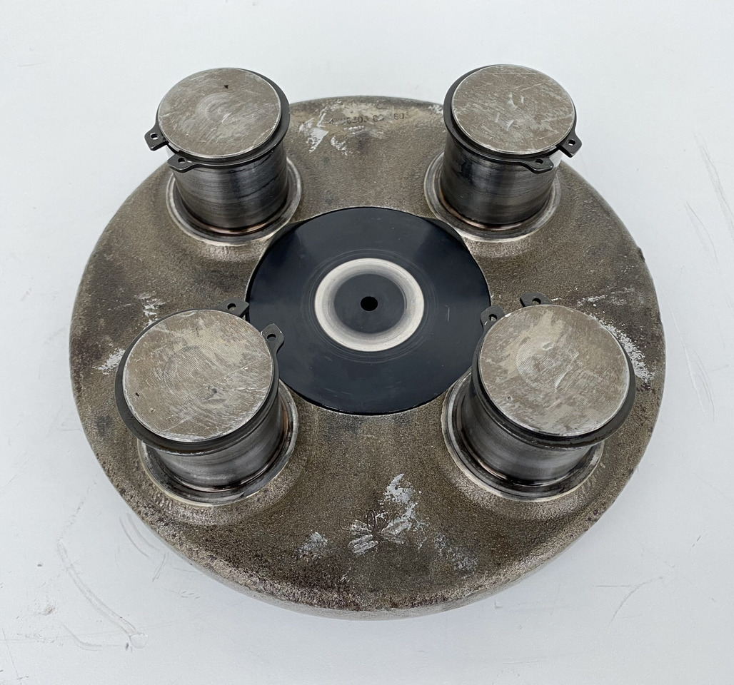 Liebherr Planetenträger ID-Nr.944306303 - ID-Nr.9443063. A924,A928,A932,A934,LH30,LH35,R906,R916,R922,R924,R926,R932,R934,R944 T. #4603# - Moteur de rotation pour Engins de chantier: photos 3 Liebherr Planetenträger ID-Nr.944306303 - ID-Nr.9443063. A924,A928,A932,A934,LH30,LH35,R906,R916,R922,R924,R926,R932,R934,R944 T. #4603# - Moteur de rotation pour Engins de chantier: photos 3