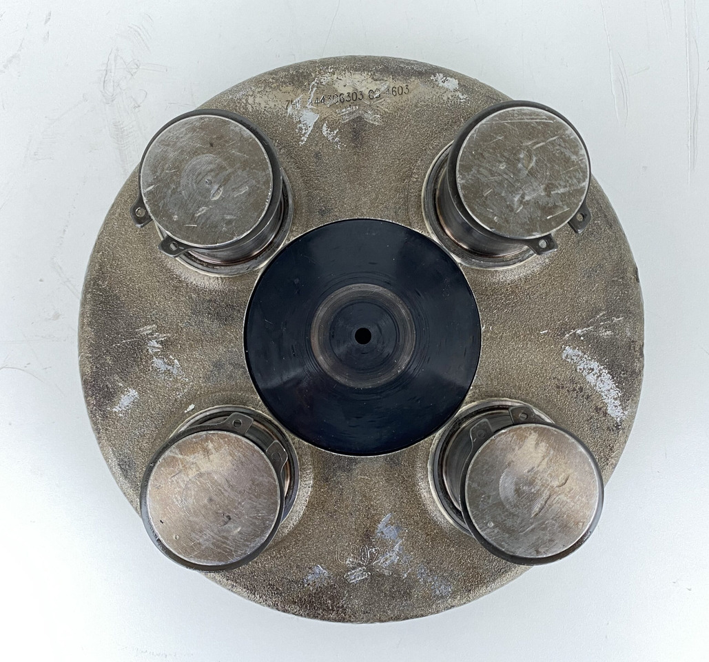 Liebherr Planetenträger ID-Nr.944306303 - ID-Nr.9443063. A924,A928,A932,A934,LH30,LH35,R906,R916,R922,R924,R926,R932,R934,R944 T. #4603# - Moteur de rotation pour Engins de chantier: photos 4 Liebherr Planetenträger ID-Nr.944306303 - ID-Nr.9443063. A924,A928,A932,A934,LH30,LH35,R906,R916,R922,R924,R926,R932,R934,R944 T. #4603# - Moteur de rotation pour Engins de chantier: photos 4