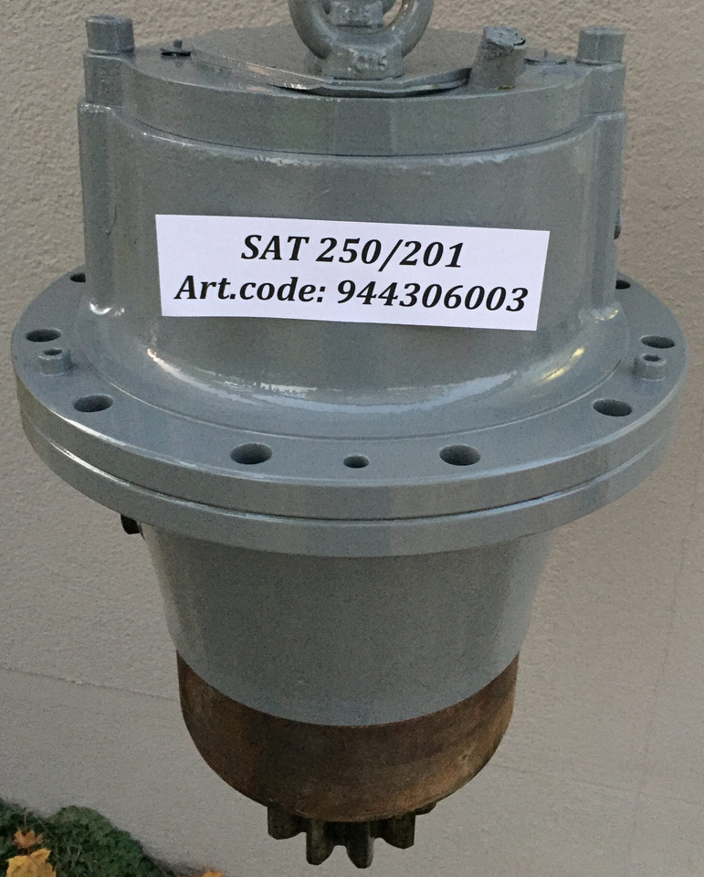 Liebherr Schwenkantrieb Typ: SAT250/201. ID-Nr.9441540-ID-Nr.9442325-ID-Nr.9443060. R912, R922, R932. - Boîte de vitesse pour Pelle: photos 3 Liebherr Schwenkantrieb Typ: SAT250/201. ID-Nr.9441540-ID-Nr.9442325-ID-Nr.9443060. R912, R922, R932. - Boîte de vitesse pour Pelle: photos 3