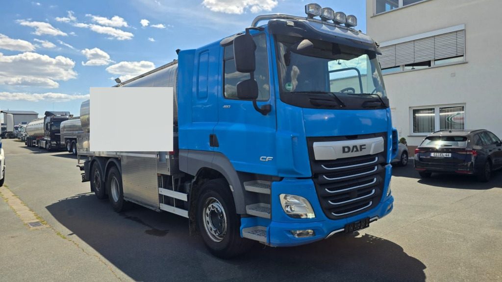 DAF CF 480 6x2 (Nr. 6097) - Châssis cabine: photos 1 DAF CF 480 6x2 (Nr. 6097) - Châssis cabine: photos 1