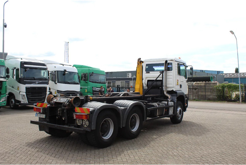 MAN TGA 26.360 * 6X4 * EURO 3 * - Camion - système de câble: photos 4 MAN TGA 26.360 * 6X4 * EURO 3 * - Camion - système de câble: photos 4